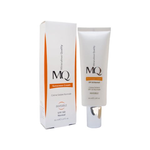 کرم ضد آفتاب بی رنگ ام کیو مناسب برای پوست معمولی با SPF50